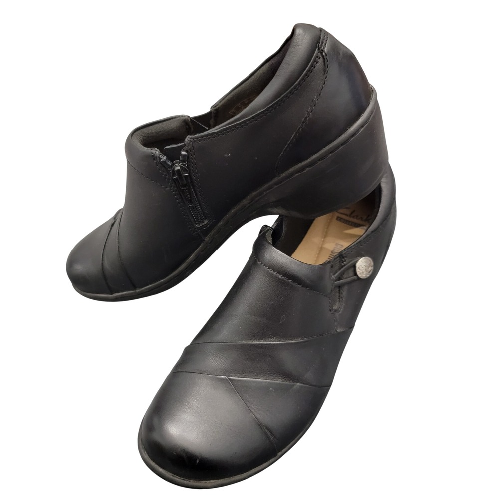 Clarks Collection Booties Women 8.5 Black Leather Zip Comfort Ankle Boots Classy